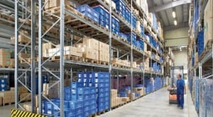 Bersaing Dengan Perusahaan Logistik Asing