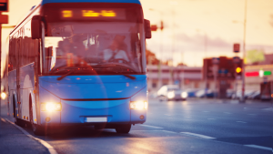bepergian dengan bus