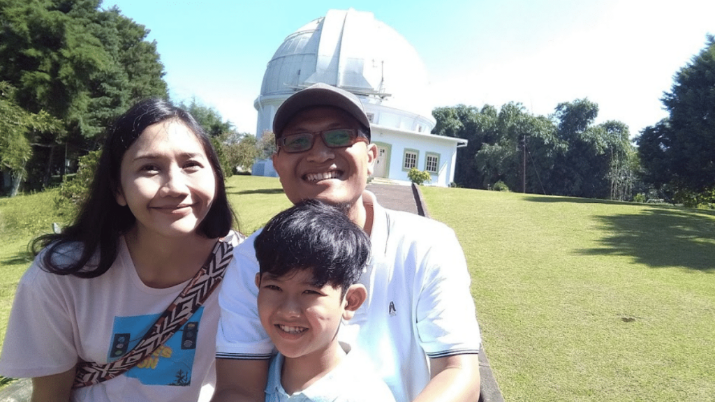 Mengunjungi Boscha di road trip Bandung Dari Surabaya