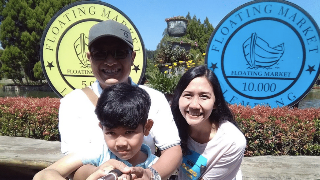 Floating Market Lembang road trip Bandung Dari Surabaya