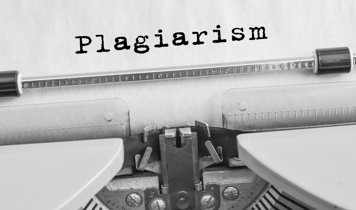 pemeriksa plagiarisme