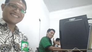 Menjaga Kesehatan Mata di aktifitas kantor