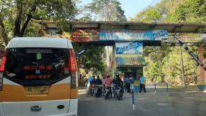 Pintu Masuk Pantai Balekambang Malang