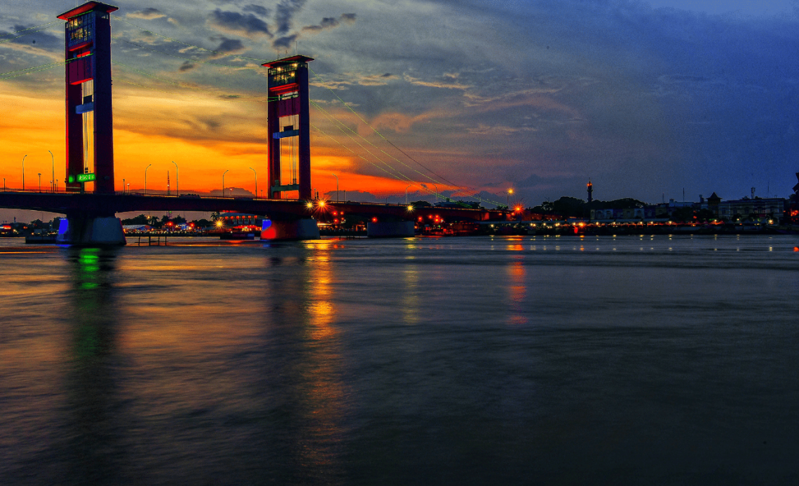 Berpetualang Ke Masa Lampau Kota Palembang