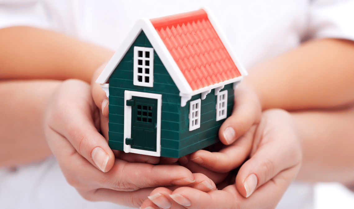 Punya rumah di usia muda