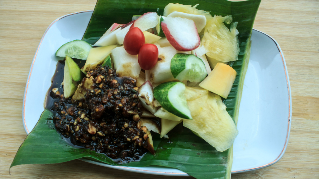 Rujak Aniu Teng Teng