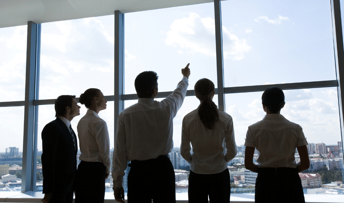 tentang kepemimpinan