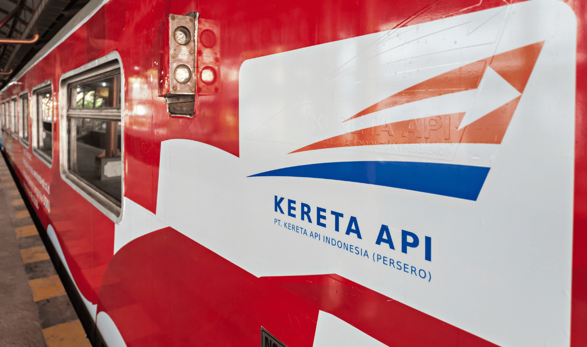 Mudik Naik Kereta Api