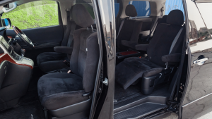 Memilih Layanan Sewa Alphard di Jakarta