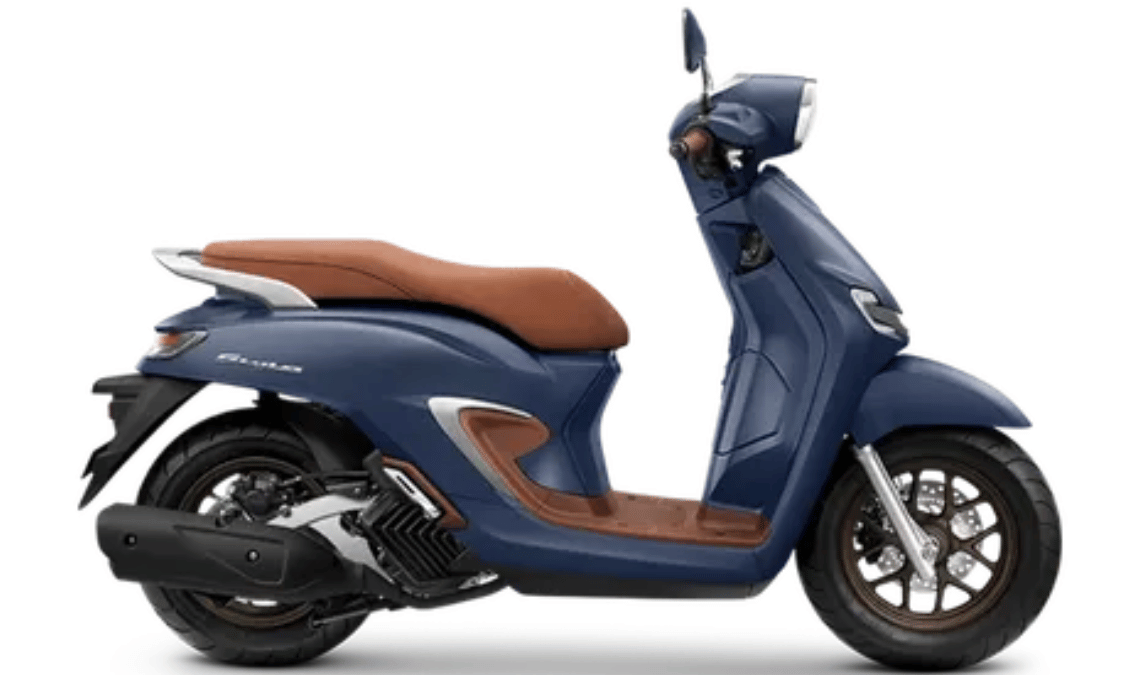 Mendengarkan Musik Saat Berkendara